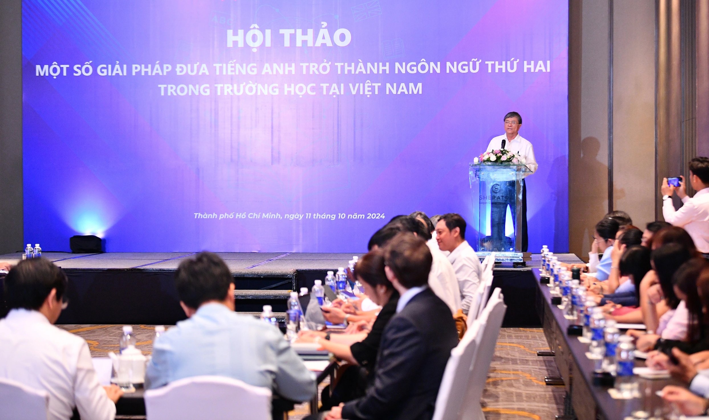 Tiếng Anh là ngôn ngữ thứ 2 trong trường học: TP.HCM đề xuất 8 giải pháp- Ảnh 1.