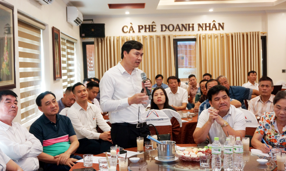 Dialogue to remove difficulties in brick, tile and ceramic production in Dong Trieu