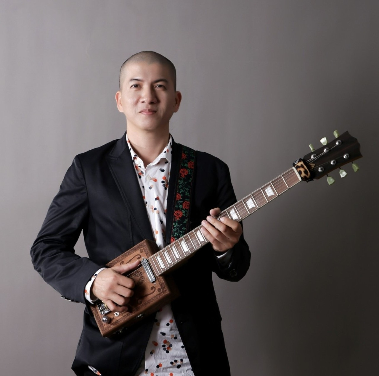 NS ហូយអាន.jpg