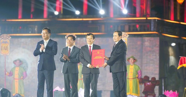 Hue es la primera ciudad gobernada centralmente con características urbanas patrimoniales en Vietnam.