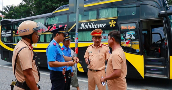 What does the Traffic Police Department say about getting stuck in traffic after driving for 4 hours continuously?