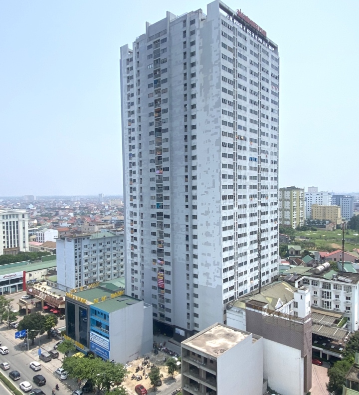 Bao Son Apartment: Residents move in before acceptance - 3