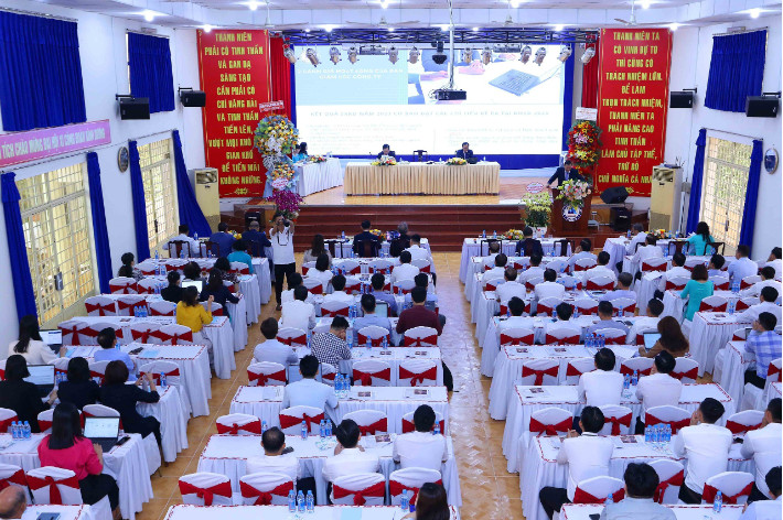 Many investors attend Biwase's 2024 General Meeting of Shareholders. Photo by Le Toan