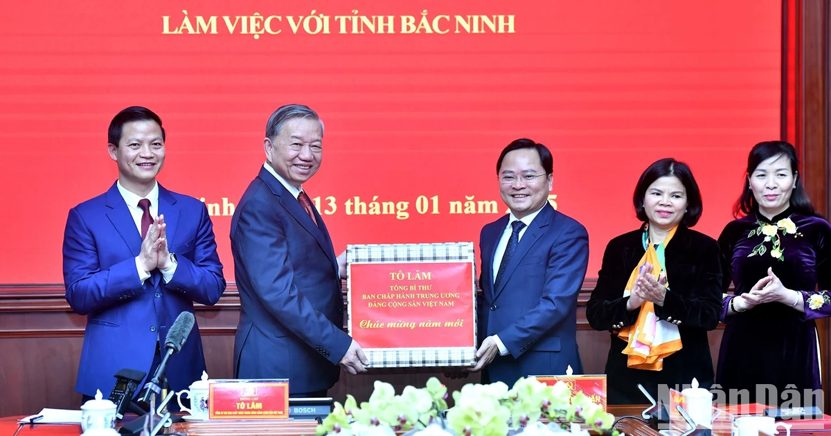 [Ảnh] Tổng Bí thư Tô Lâm thăm và làm việc tại tỉnh Bắc Ninh