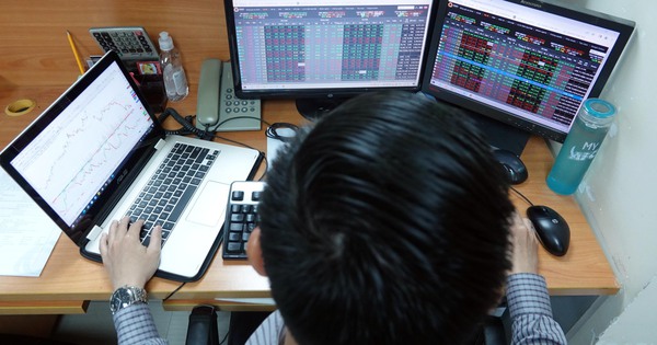 Foreign investors continue to maintain net buying as VN-Index rises again