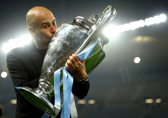 Guardiola helped Man City quench their Champions League thirst in the match on the evening of June 10 in Istanbul, Türkiye. Photo: Reuters