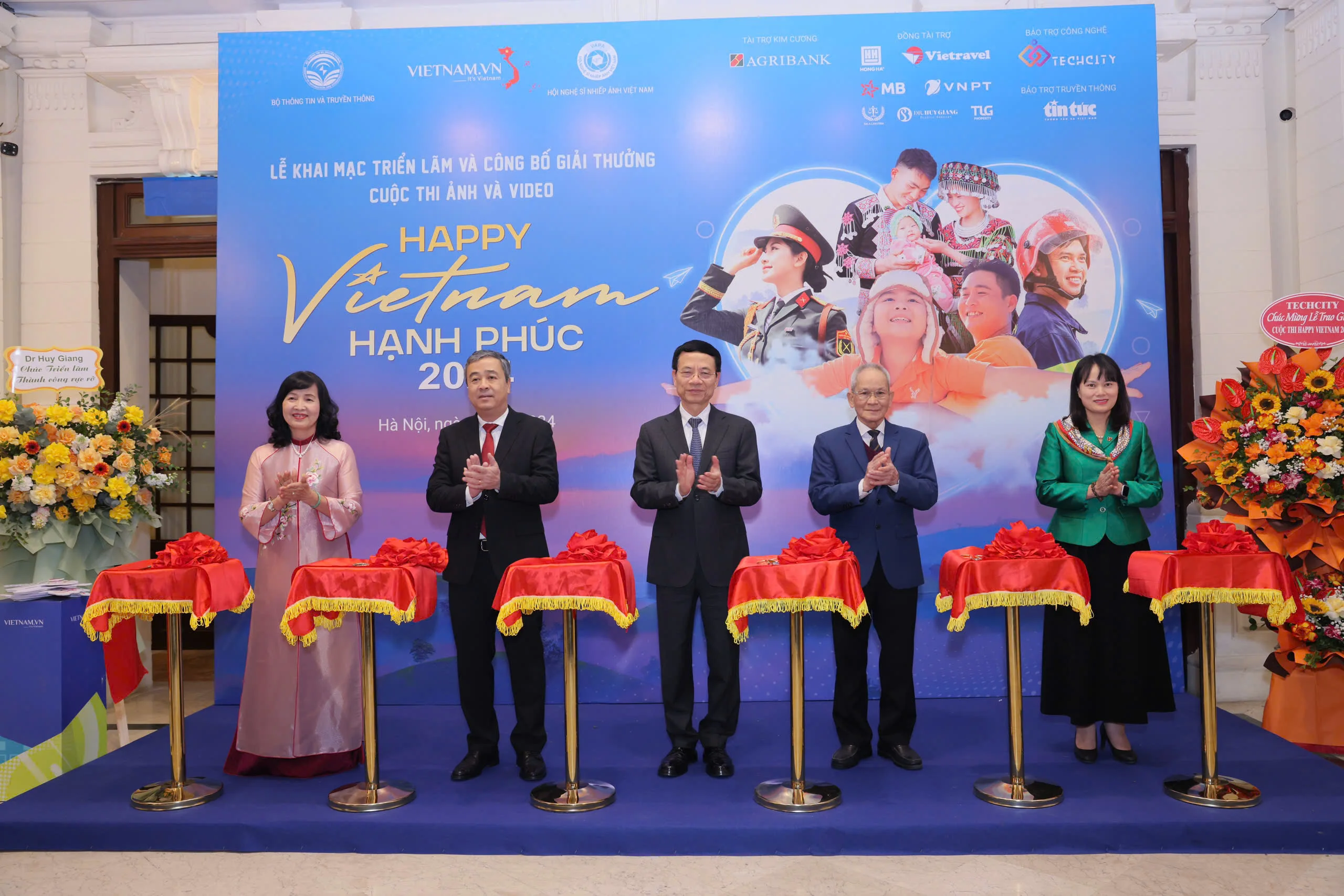 Preisverleihung des Foto- und Videowettbewerbs „Happy Vietnam – Happy Vietnam 2024“