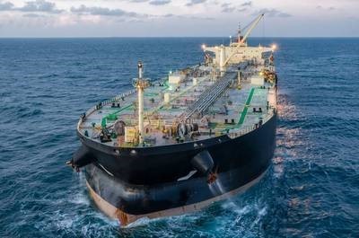 Oil tanker charter rates rise further as supply tightens