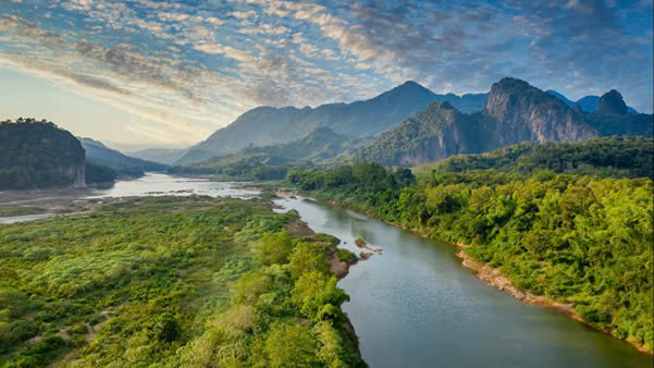 VĐV giải Viettel marathon sẽ được ngắm nhìn nét đẹp tuyệt mỹ của cố đô Luang Prabang- Ảnh 3.