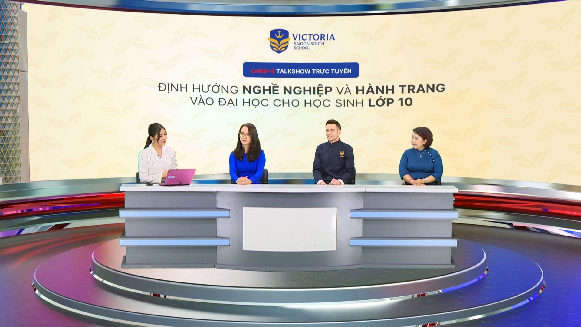 Con vào lớp 10, định hướng nghề nghiệp, hành trang vào đại học thế nào? - Ảnh 3.