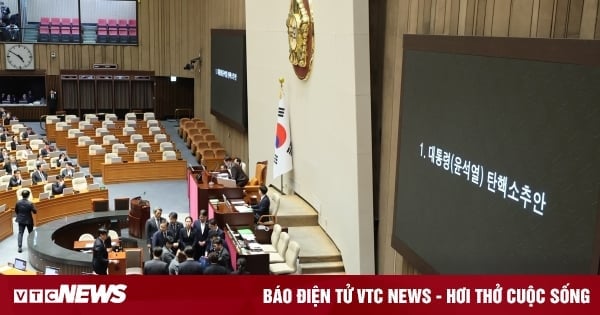 韓国国会、尹錫悦大統領を弾劾・職務停止