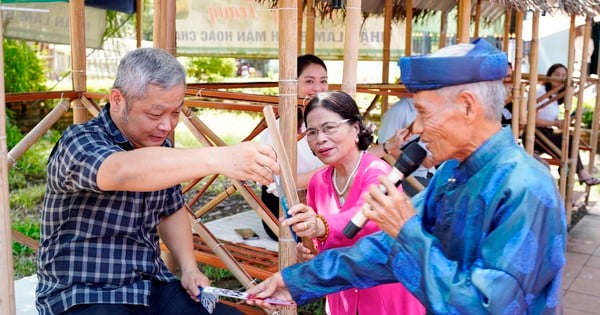 Bảo vệ, phát huy giá trị di sản nghệ thuật Bài Chòi tại Thừa Thiên Huế