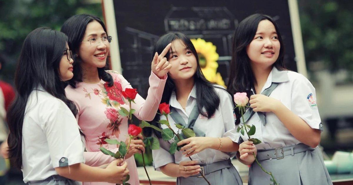 Avec une augmentation de 35 000 élèves, Hô Chi Minh-Ville doit recruter plus de 4 700 enseignants pour la nouvelle année scolaire.