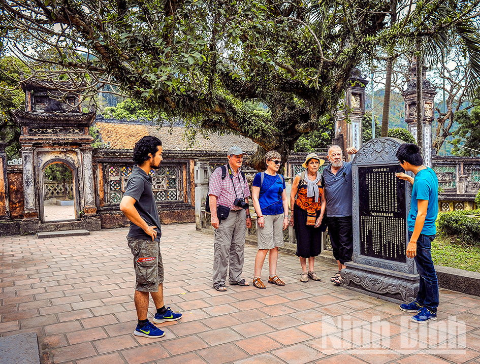 Emagazine The historical and cultural space of Hoa Lu Capital is a unique value that defines the urban brand of Ninh Binh