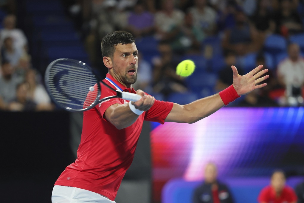 Djokovic thắng dễ dàng, Nadal thua ở trận đấu mở màn năm 2024 - 1