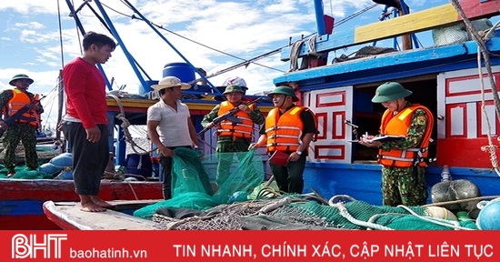 Quyết liệt ngăn chặn tàu giã cào đánh bắt sai vùng biển ở Hà Tĩnh