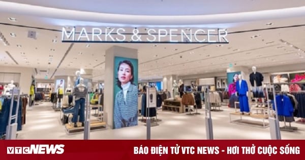 Marks & Spencer chính thức khai trương cửa hàng tại Hà Nội với BST Thu Đông 2023