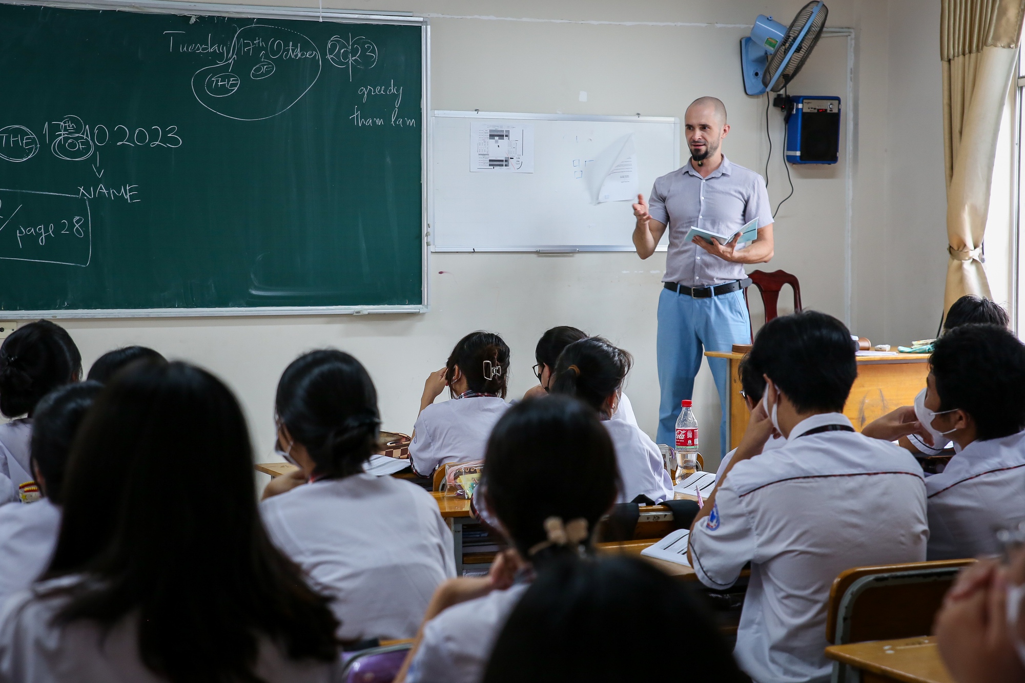 Công nghệ 'phủ sóng' hoạt động dạy ngoại ngữ năm 2023 và dự đoán gì năm 2024?- Ảnh 3.