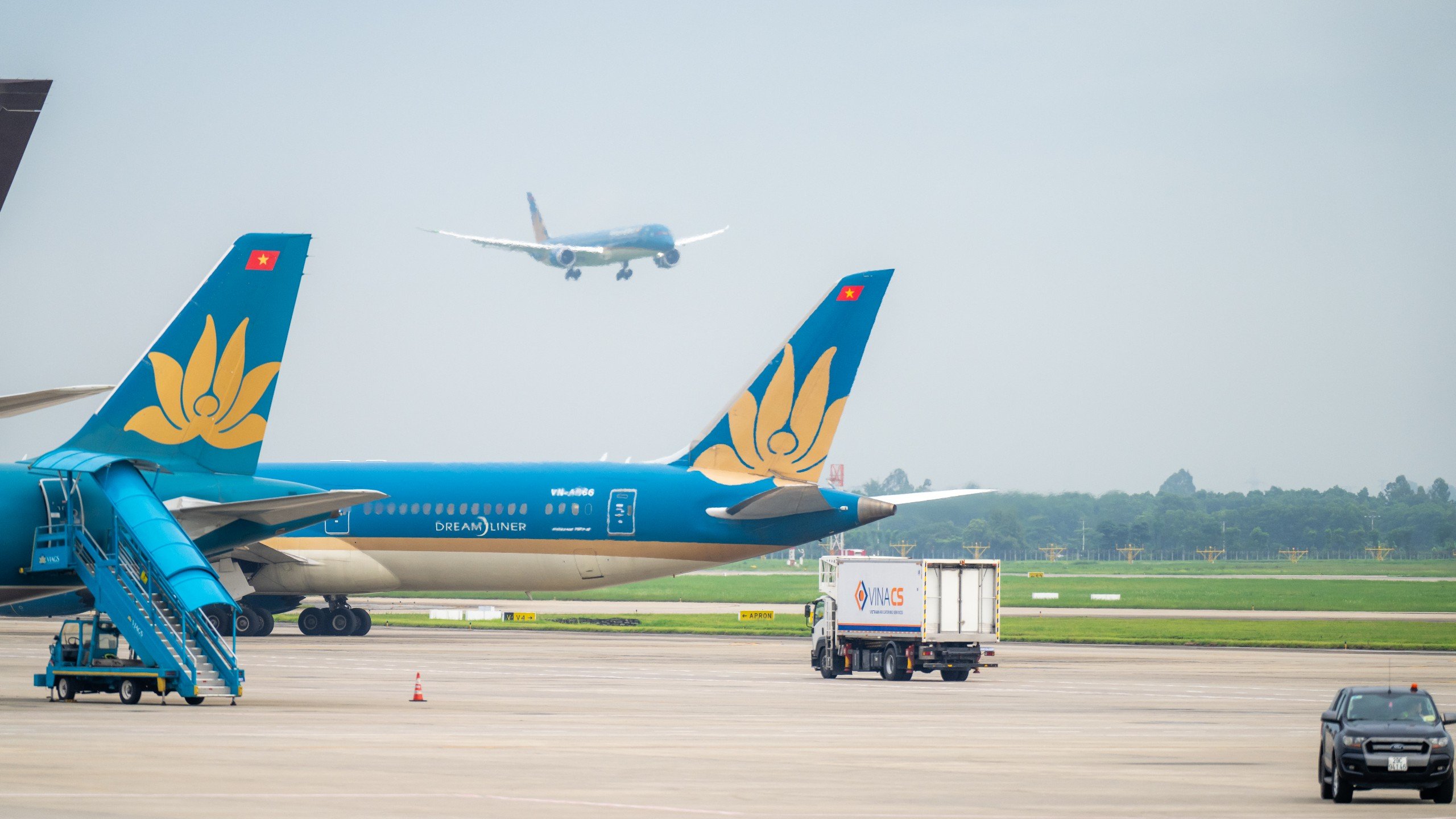 Vietnam Airlines đón thêm 