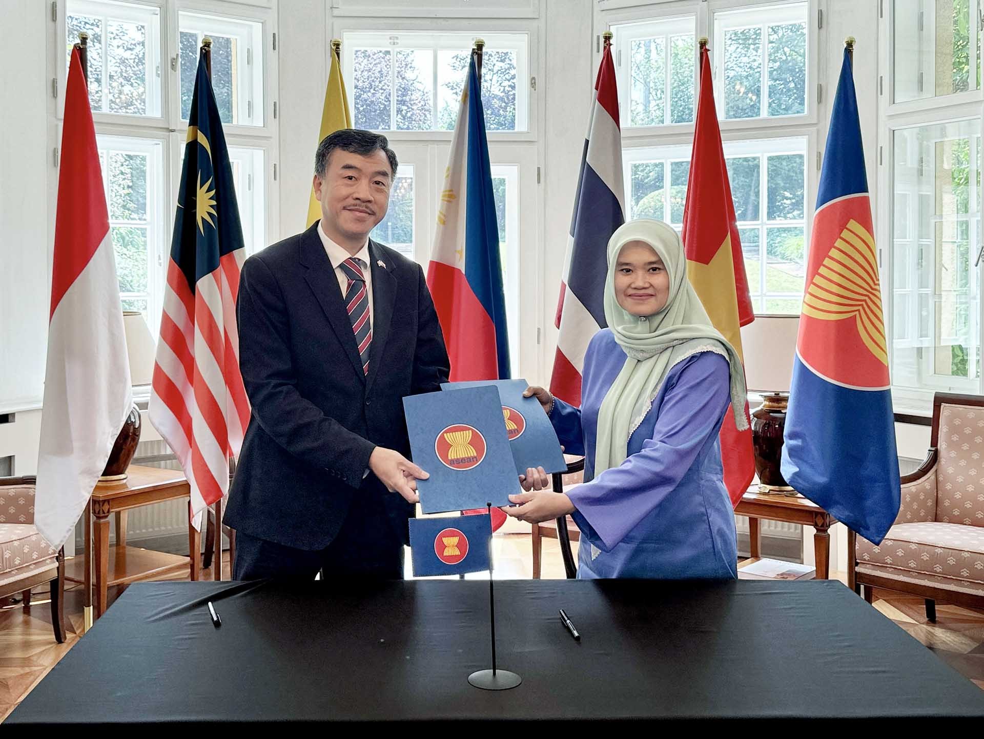 Việt Nam đảm nhiệm vai trò Chủ tịch luân phiên Ủy ban ASEAN tại Praha