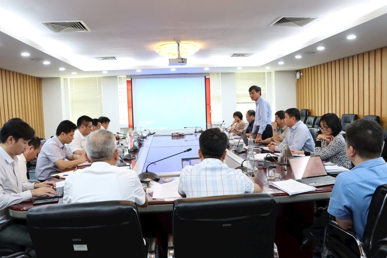 Le ministère des Ressources naturelles et de l'Environnement travaille avec le Comité populaire provincial de Lao Cai pour éliminer les obstacles à la gestion et à l'exploitation des minéraux. Photo 6