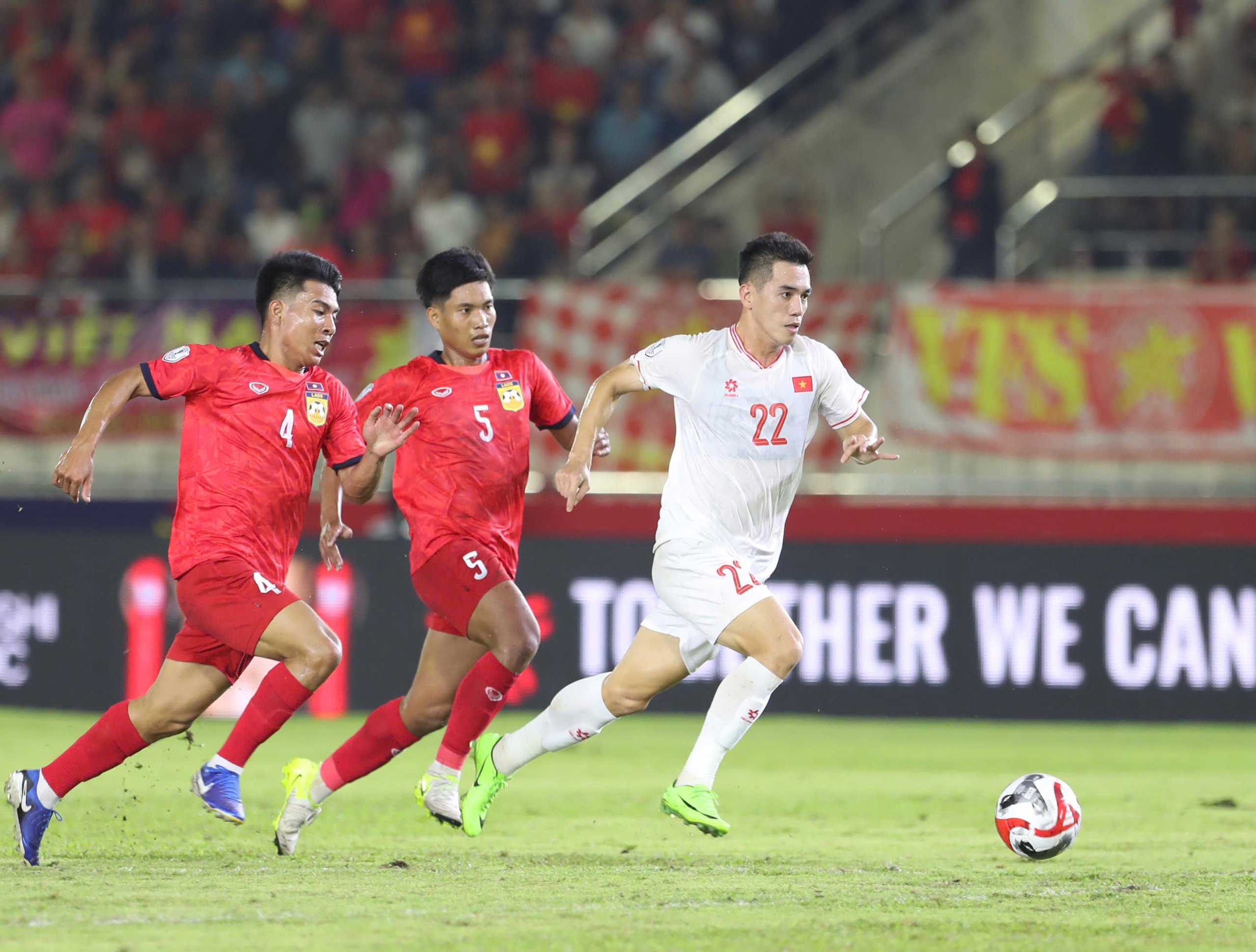 Bảng xếp hạng AFF Cup 2024 mới nhất: Đội tuyển Việt Nam đẩy Indonesia vào thế khó- Ảnh 3.