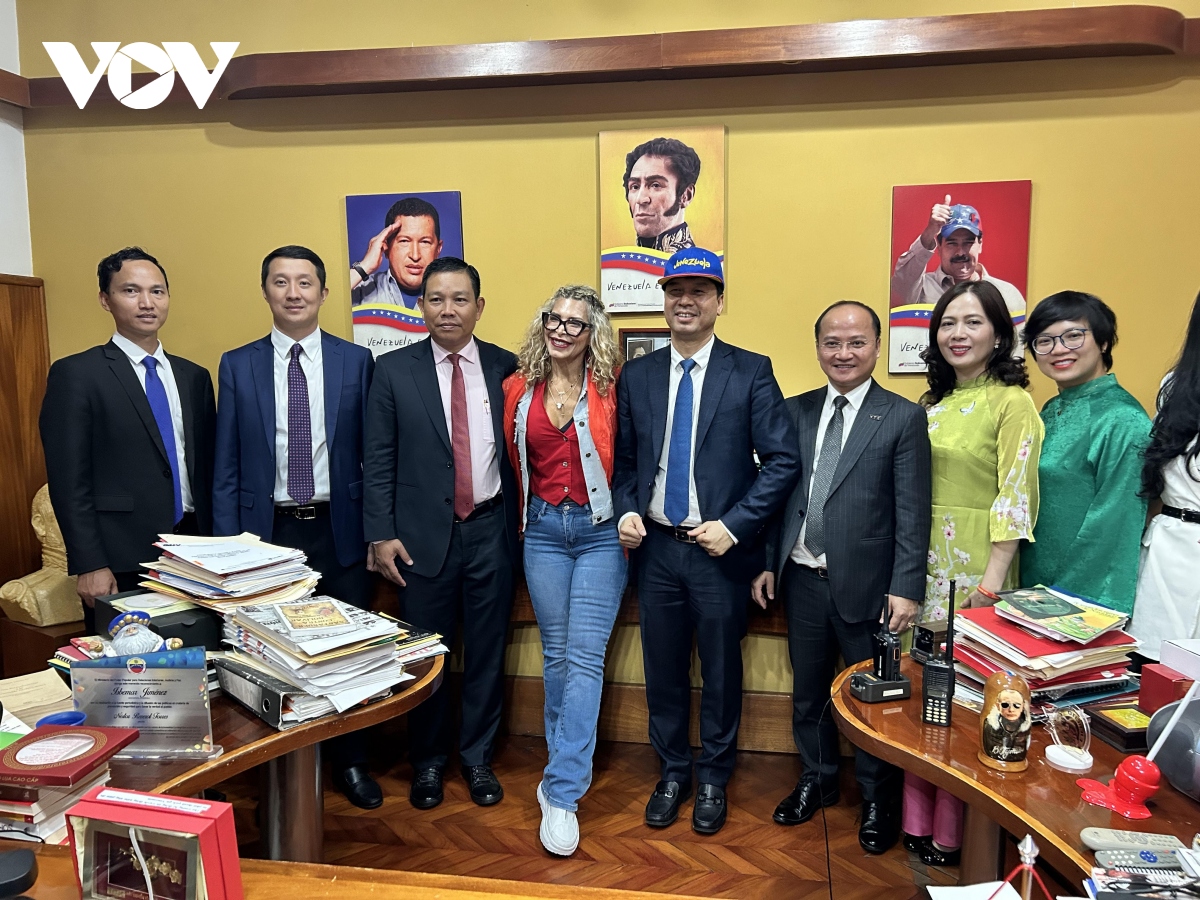 Vietnam's famous university actively cooperates with Venezuela in media, picture 1