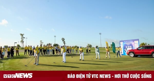 Lancement du tournoi de golf « I love Vietnam »