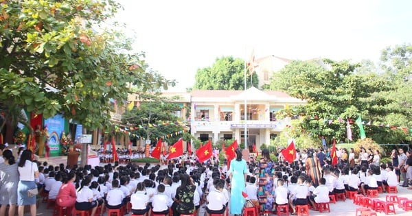 El 26 de agosto, los estudiantes de Quang Tri regresaron a la escuela.