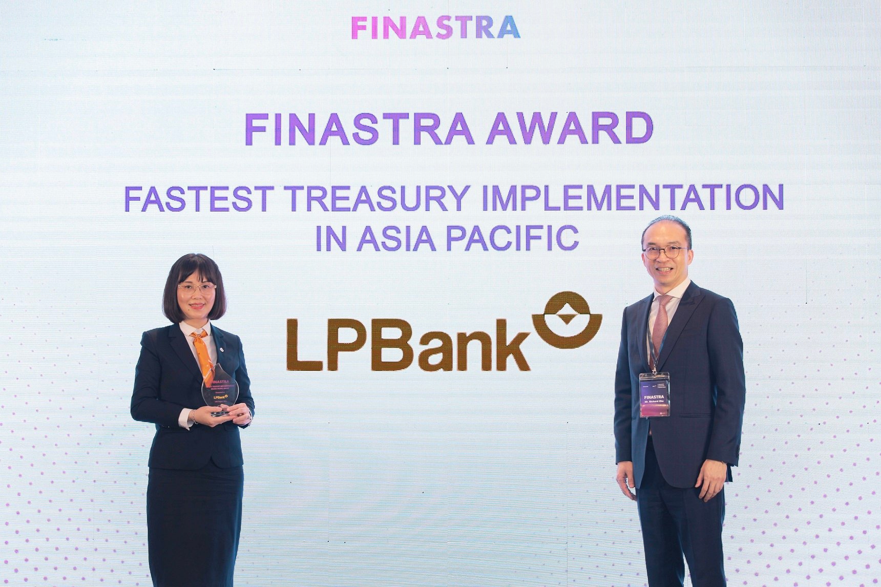 LPBank fue reconocido como el banco con la "implementación más rápida del sistema de tesorería Kondor en Asia y el Pacífico"