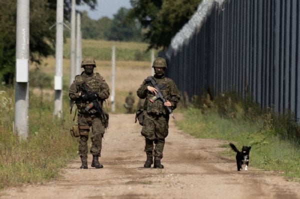 Poland will take the biggest action near the border with Russia and Belarus, spending more than half a billion dollars to "welcome" long-range weapons from the US