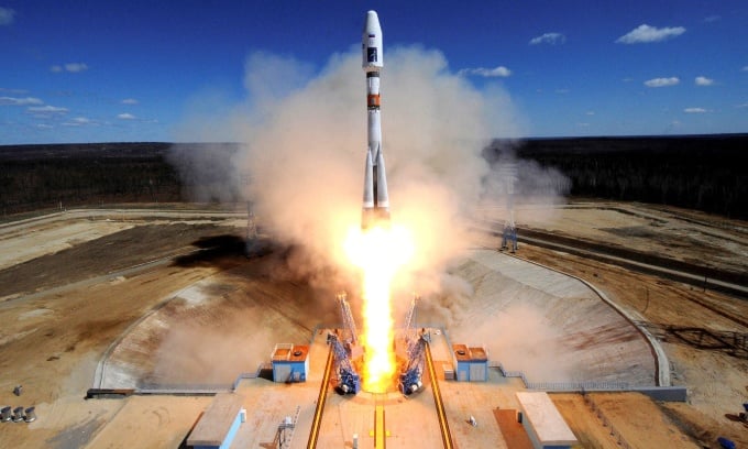 ロシアのソユーズ2.1Aロケットは、ロモノソフ、アイスト2D、サムサット218の衛星を搭載し、2016年4月にロシア極東アムール川流域のウグレゴルスク市郊外にあるボストチヌイ宇宙基地の発射台から打ち上げられた。写真：ロイター