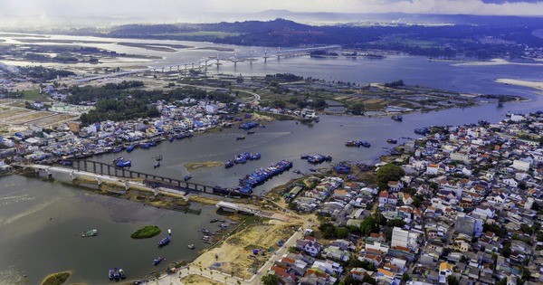 ¿Qué está preparando Quang Ngai para la fusión de comunas en el próximo período?