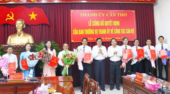 Ban Thường vụ Thành ủy Cần Thơ điều động, bổ nhiệm nhiều cán bộ ảnh 1