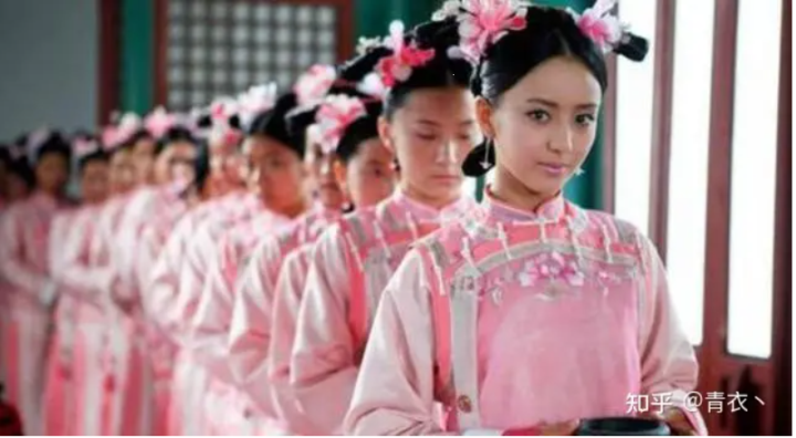 Saraya gittikten sonra saray hizmetçilerinin kaderi: Evlenmekten korkmak, ömür boyu yalnızlığa katlanmak - Bölüm 1