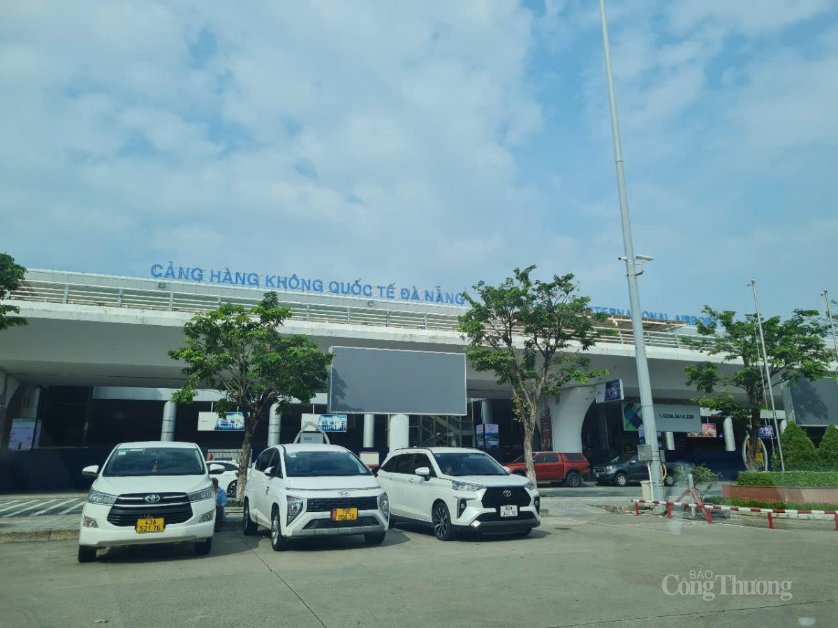 La tarification du service de « voie prioritaire » à l’aéroport de Da Nang suscite des avis mitigés