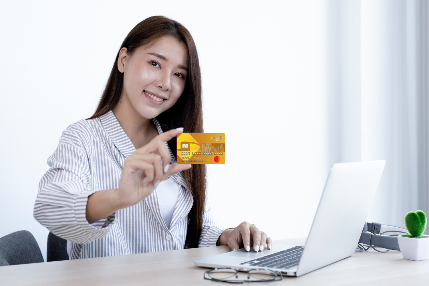 โปรโมชั่นสุดคุ้มสำหรับผู้ถือบัตรเครดิต PVCombank บน Shopee และ Grab ภาพที่ 1