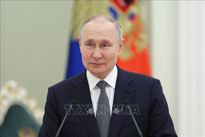 Russian President: Decentralized international financial system benefits global economy