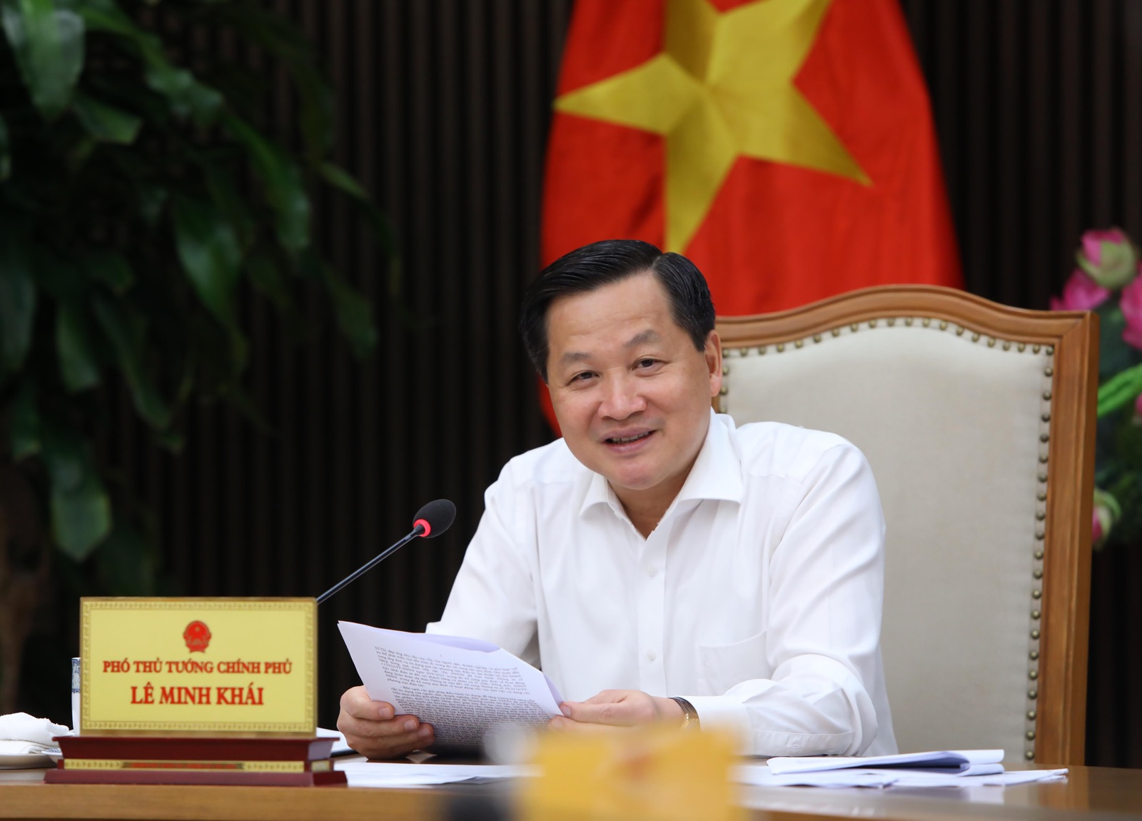 Prime Minister Le Minh Khai established a reasonable interest rate scheme to support businesses in accessing capital 1