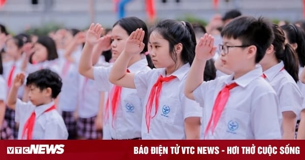 Hanoi aplica nuevas tasas de matrícula en las escuelas públicas, la más alta es de 6,1 millones de dongs al mes