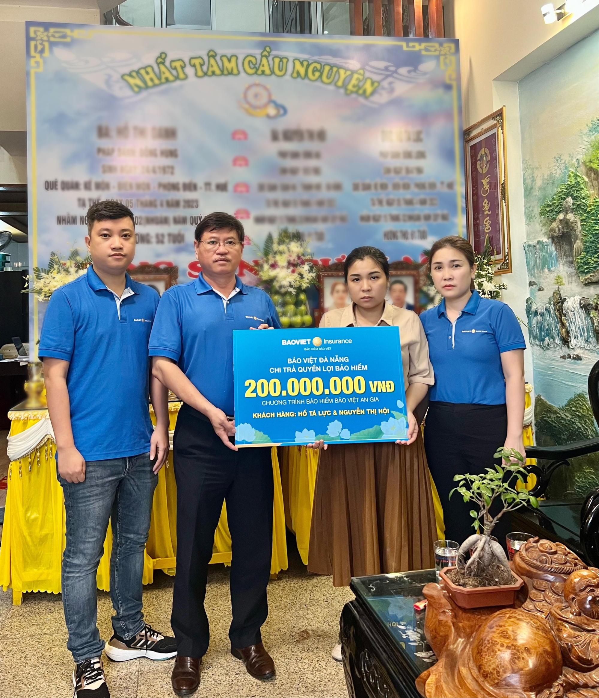ធានារ៉ាប់រង Bao Viet បង់ថ្លៃធានារ៉ាប់រងសុខភាពក្នុងករណីឧបទ្ទវហេតុឧទ្ធម្ភាគចក្រនៅ Quang Ninh រូបភាពទី 1