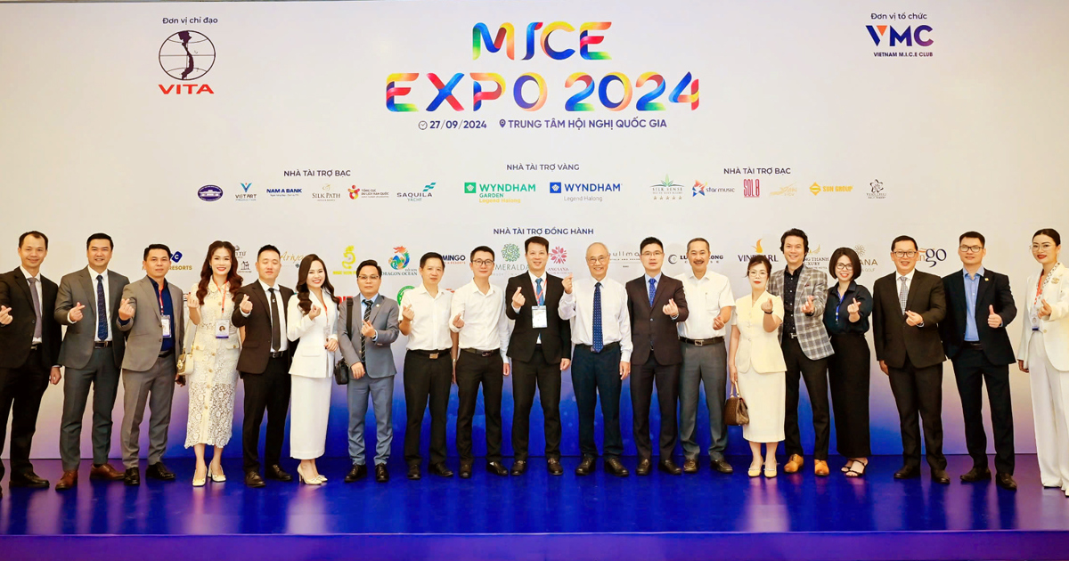 Connecting businesses to promote conference tourism development