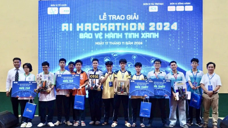 AI Hackathon 2024 แนวคิดในการส่งเสริมความคิดสร้างสรรค์สำหรับนักศึกษา