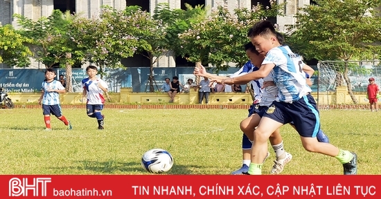 Khởi tranh Giải Bóng đá Thiếu niên