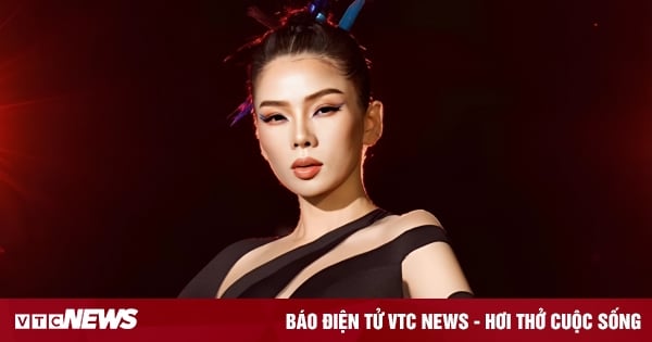 After many years of brilliant career, Le Quyen was created an anti-fan group when participating in the show "Beautiful Sister"