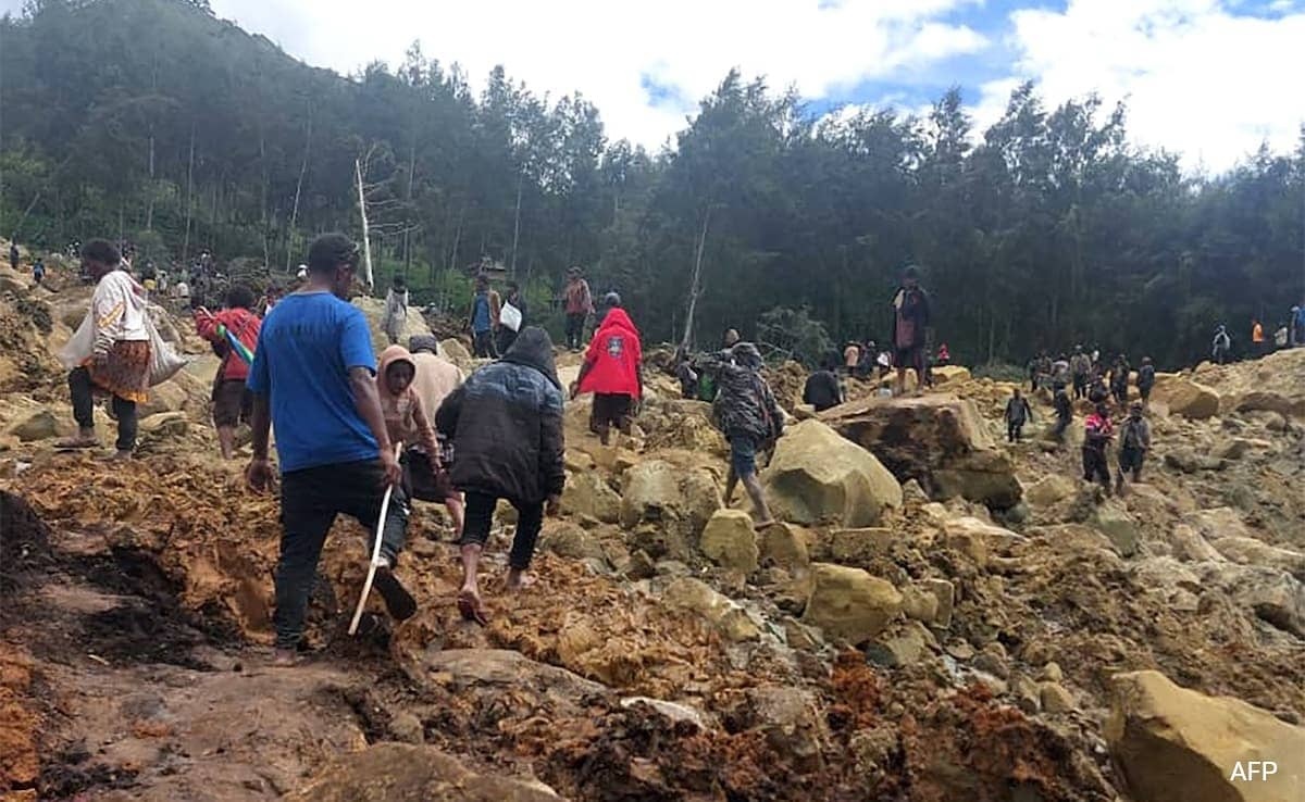 More than 300 people were killed in a serious poisoning incident in papua new guinea. Image 1