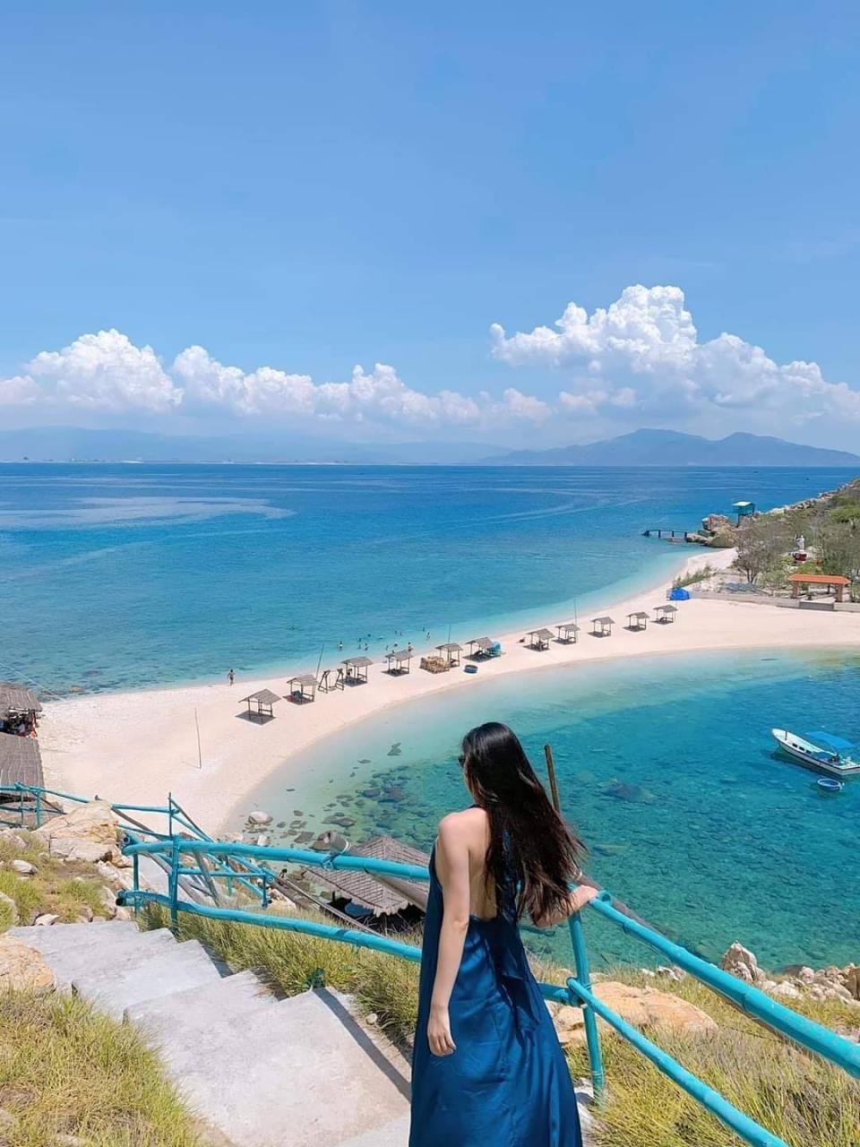 Sudut fotografi virtual yang ideal di Pulau Yen. Foto: Pulau Yen Nha Trang