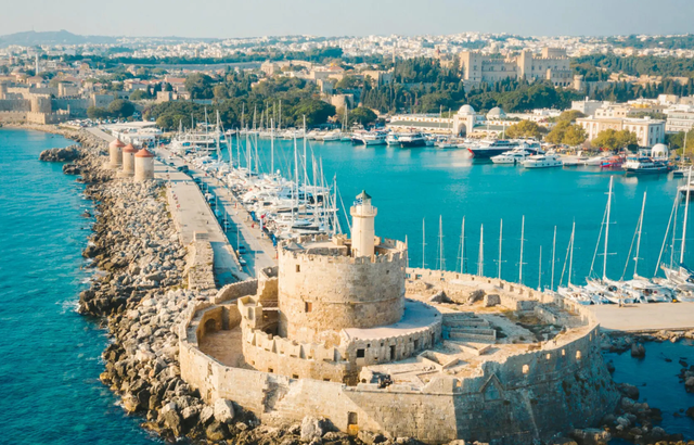 4 villes les plus belles et les plus agréables à vivre en Grèce - Photo 2.