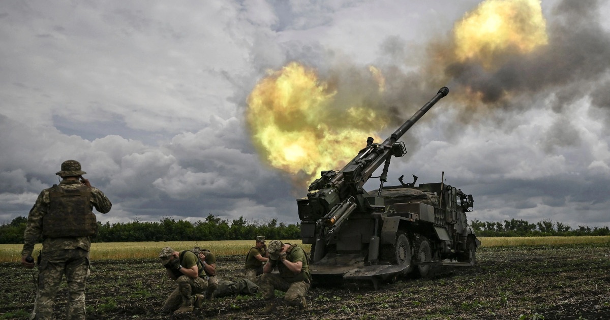 Russia fired 5 times more artillery shells than Ukraine, in some places 10 times more.