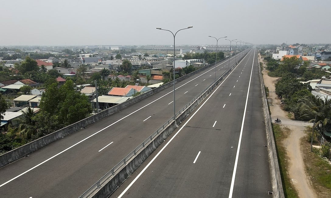 The Government proposes a special mechanism for investment in expressways and national highways.